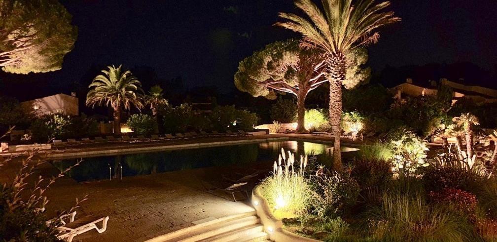 Villarama سان تروبيه المظهر الخارجي الصورة